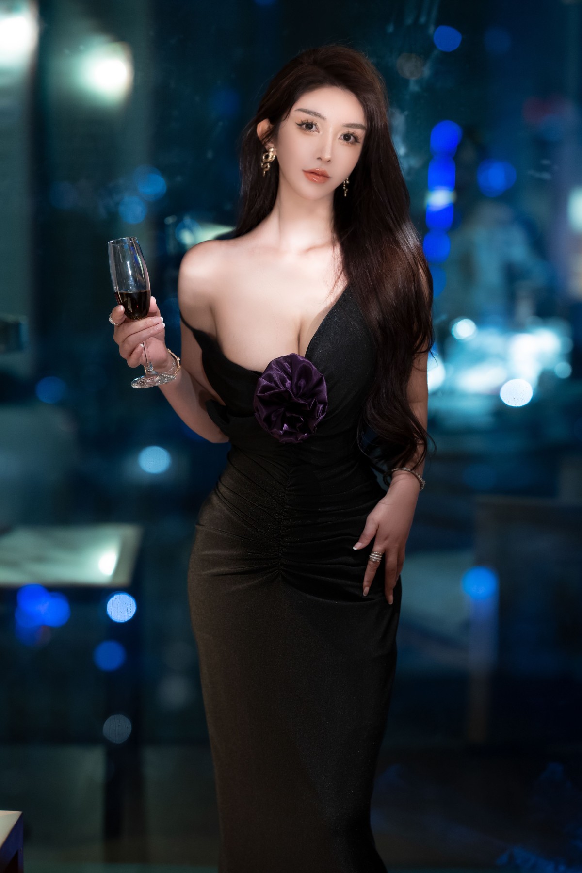 e21c32aa2c37605788a4a137ddaa8d4b-size-4000x6000-1782884543314.jpg