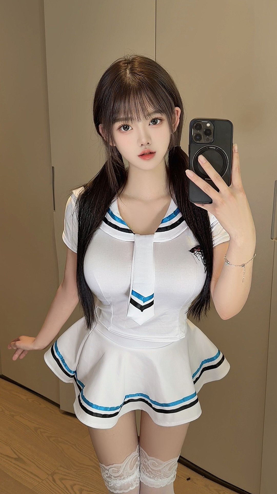f2dbc10a6fb6086f61ed2064ed6c67e8-size-1080x1920-1783392113518.jpg